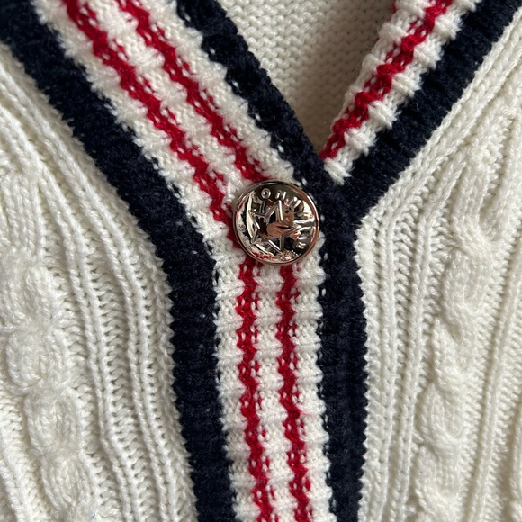 Tommy Hilfiger cable knit button cardigan !! Size XS - Picture 5 of 5